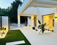 Resale - Villa - Marbella - Nueva Andalucía