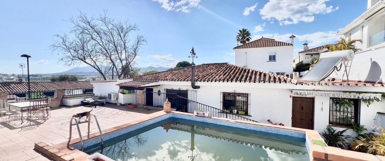 Resale - Villa - Marbella - Nueva Andalucía