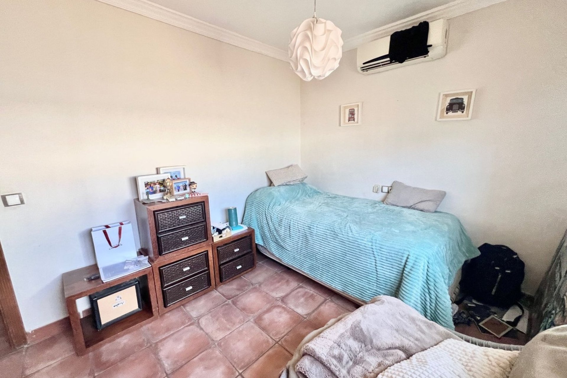Resale - Villa - Marbella - Nueva Andalucía