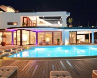 Resale - Villa - Marbella - Nueva Andalucía