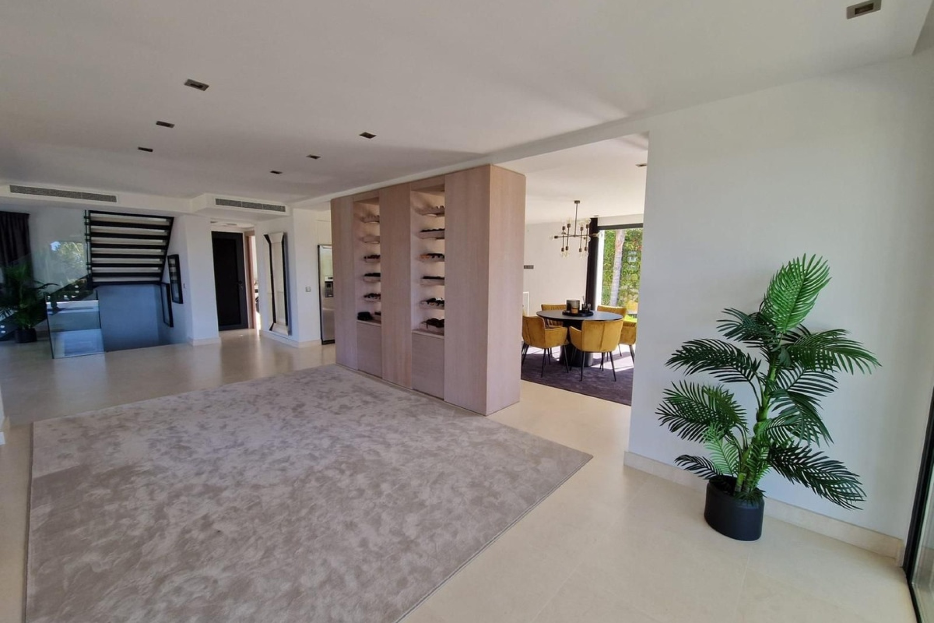 Resale - Villa - Marbella - Nueva Andalucía