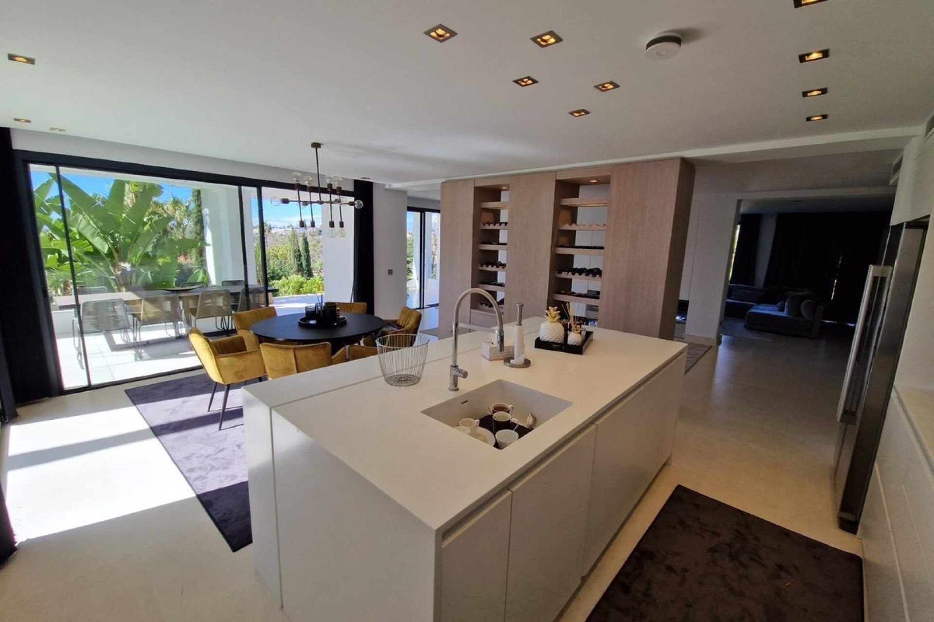 Resale - Villa - Marbella - Nueva Andalucía