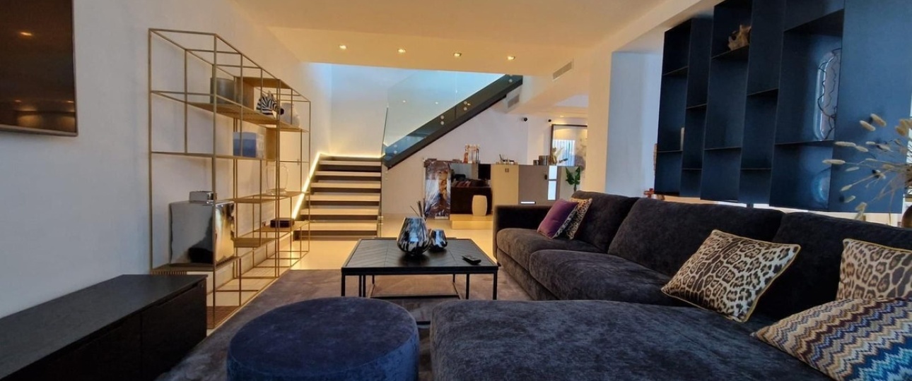Resale - Villa - Marbella - Nueva Andalucía
