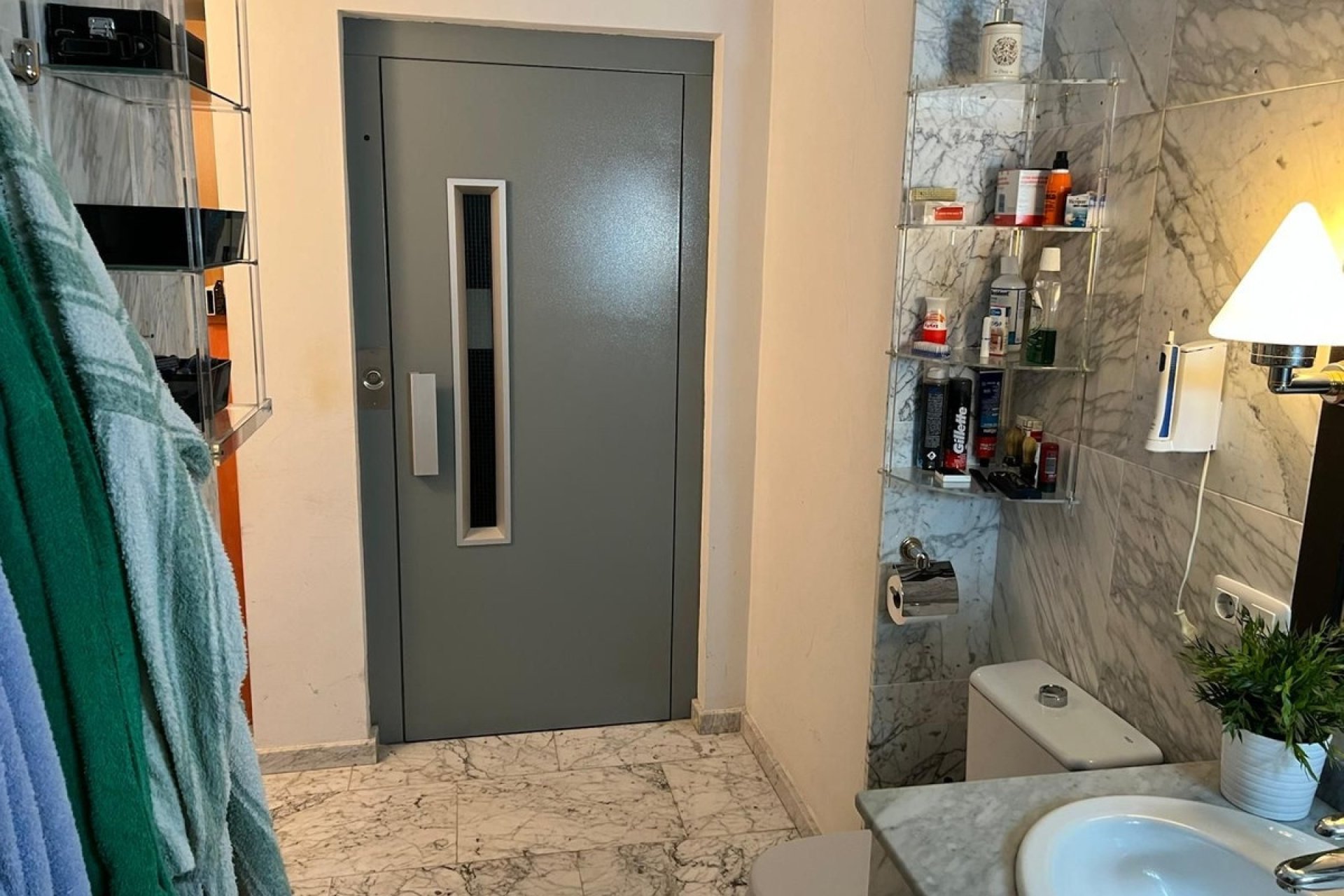 Resale - Villa - Marbella - Nueva Andalucía