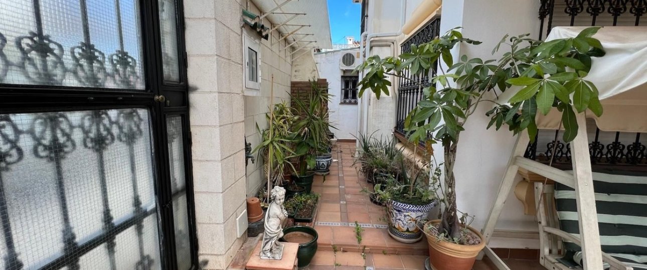 Resale - Villa - Marbella - Nueva Andalucía