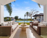 Resale - Villa - Marbella - Nueva Andalucía