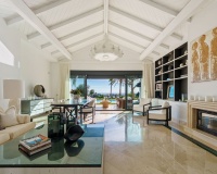 Resale - Villa - Marbella - Nueva Andalucía