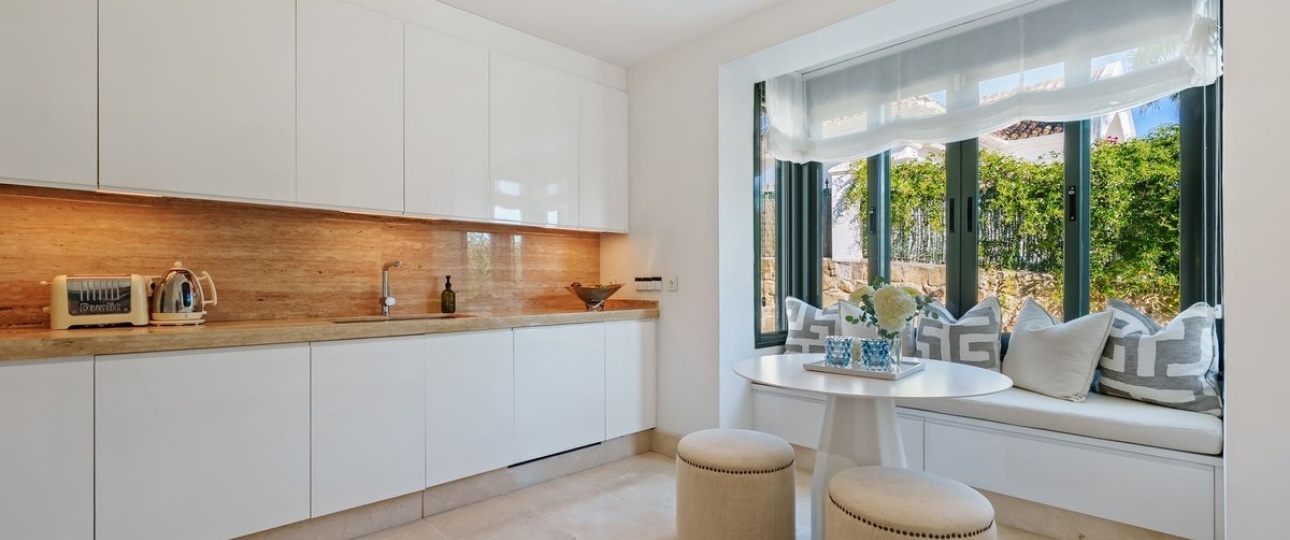 Resale - Villa - Marbella - Nueva Andalucía