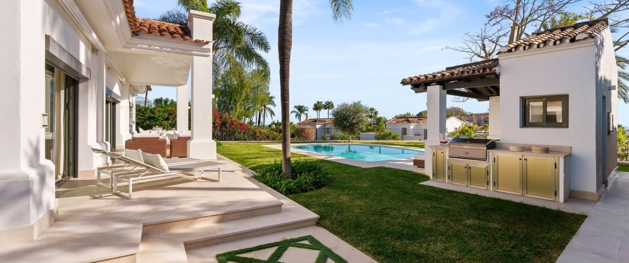 Resale - Villa - Marbella - Nueva Andalucía