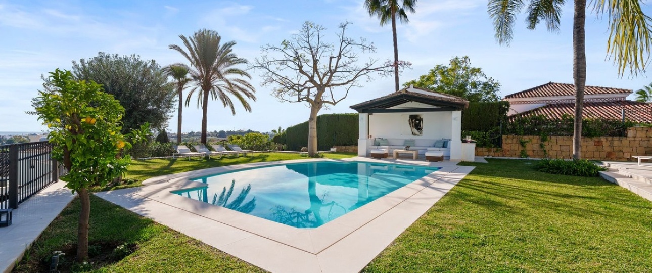 Resale - Villa - Marbella - Nueva Andalucía
