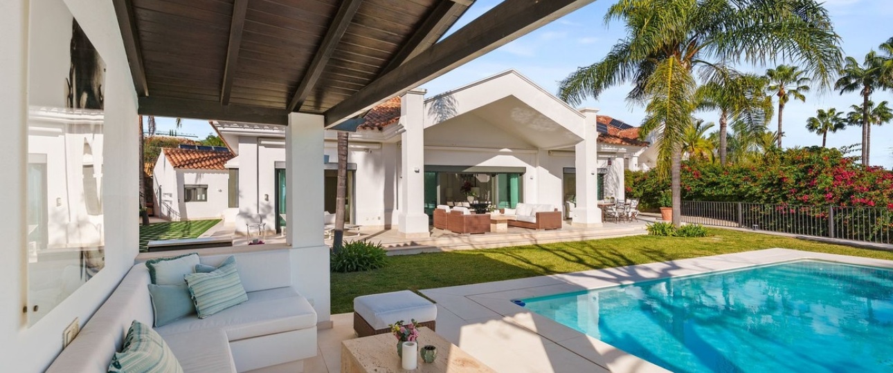 Resale - Villa - Marbella - Nueva Andalucía
