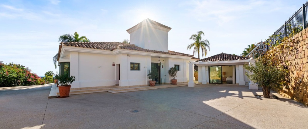 Resale - Villa - Marbella - Nueva Andalucía