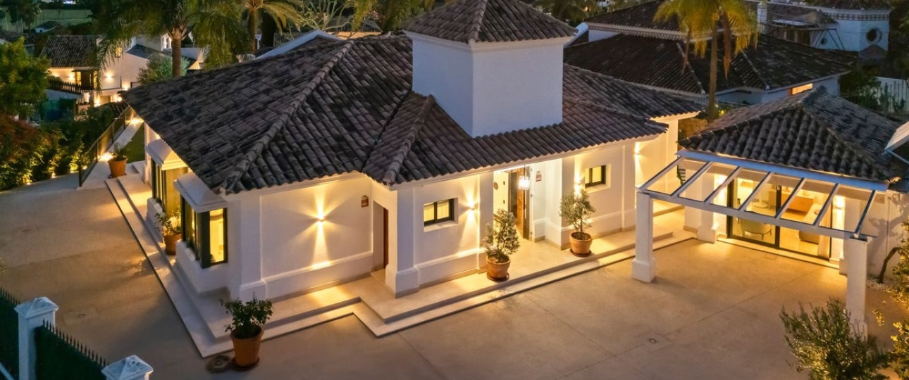 Resale - Villa - Marbella - Nueva Andalucía
