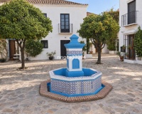 Resale - Villa - Marbella - Nueva Andalucía