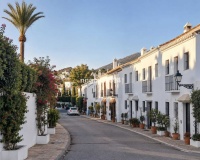 Resale - Villa - Marbella - Nueva Andalucía
