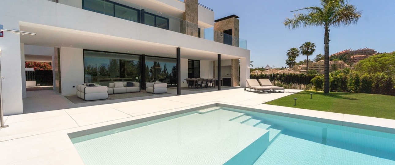 Resale - Villa - Marbella - Nueva Andalucía