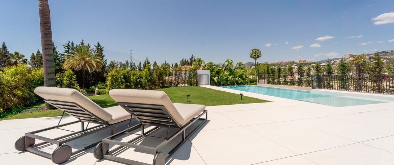 Resale - Villa - Marbella - Nueva Andalucía