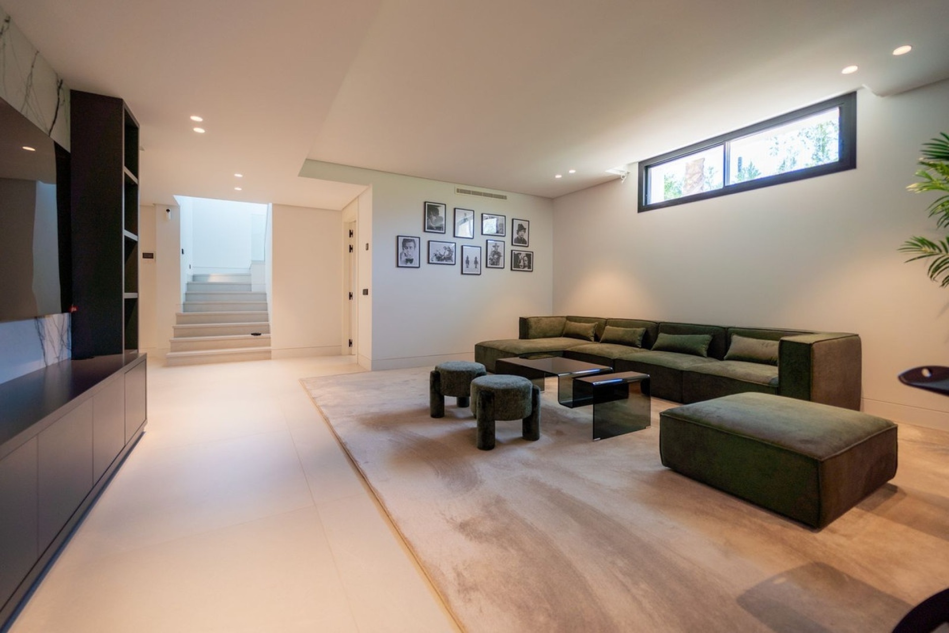 Resale - Villa - Marbella - Nueva Andalucía
