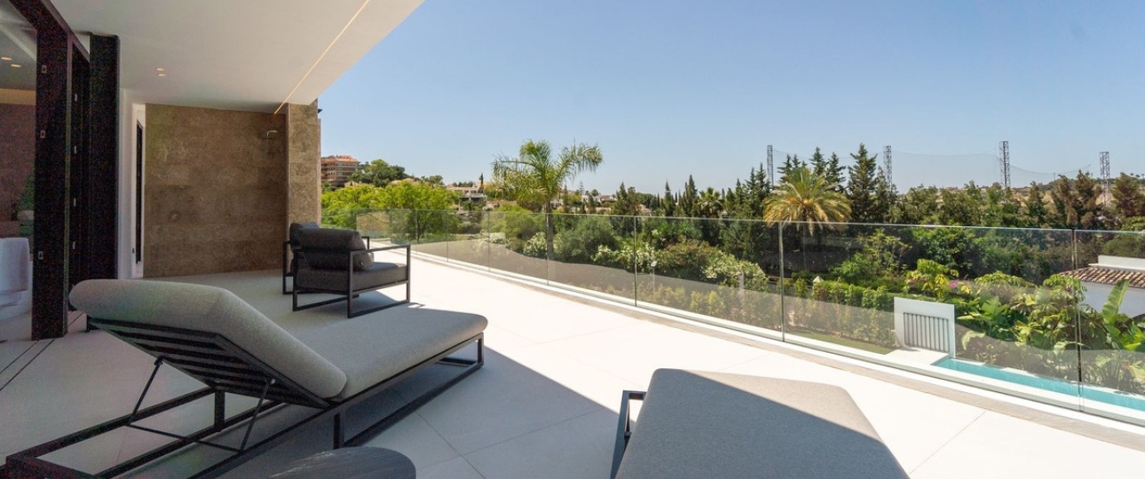 Resale - Villa - Marbella - Nueva Andalucía