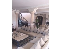 Resale - Villa - Marbella - Nueva Andalucía