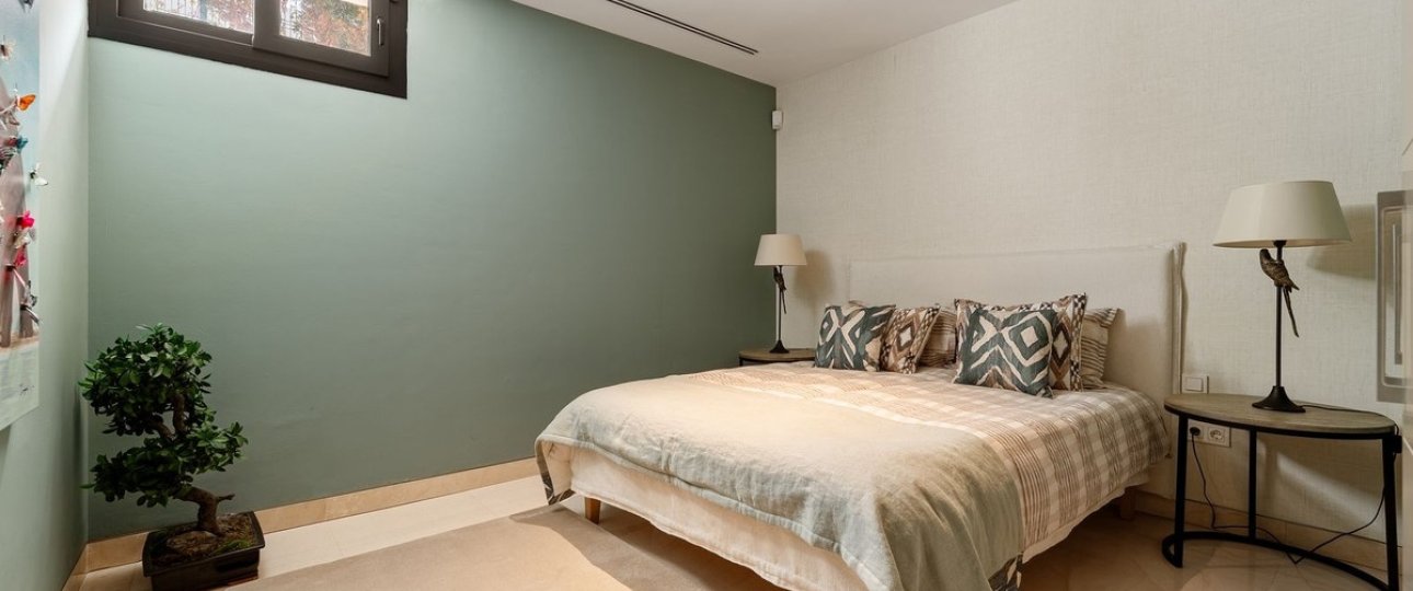 Resale - Villa - Marbella - Nueva Andalucía