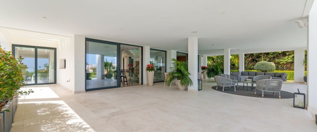 Resale - Villa - Marbella - Nueva Andalucía