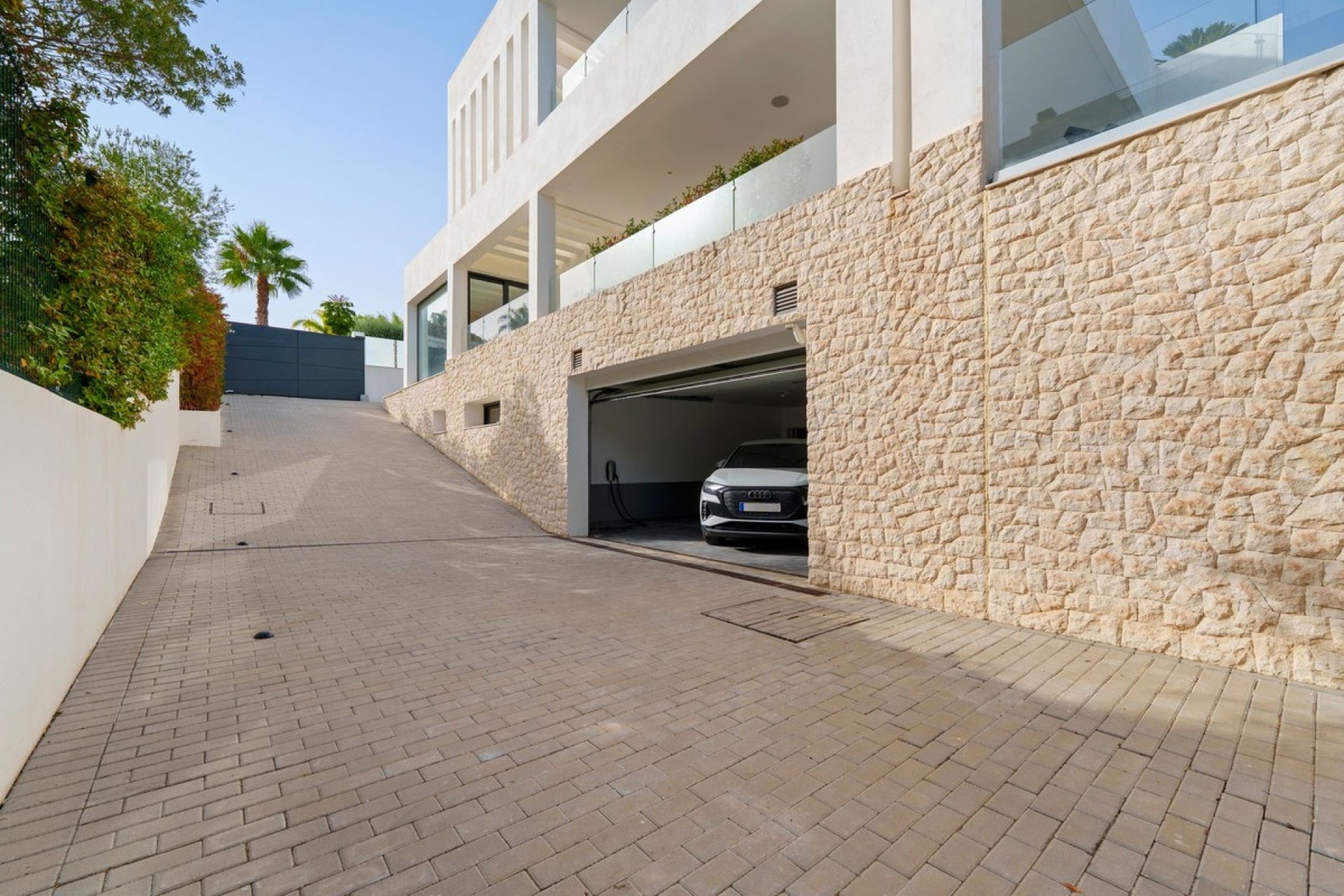 Resale - Villa - Marbella - Nueva Andalucía