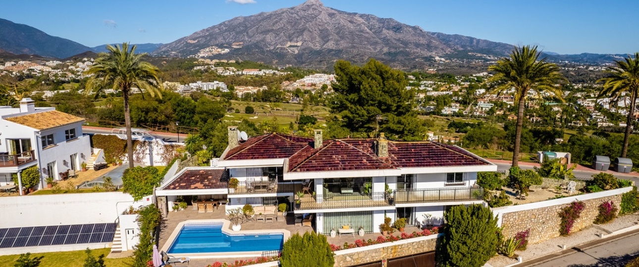 Resale - Villa - Marbella - Nueva Andalucía