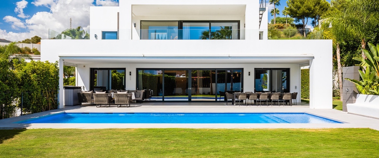 Resale - Villa - Marbella - Nueva Andalucía