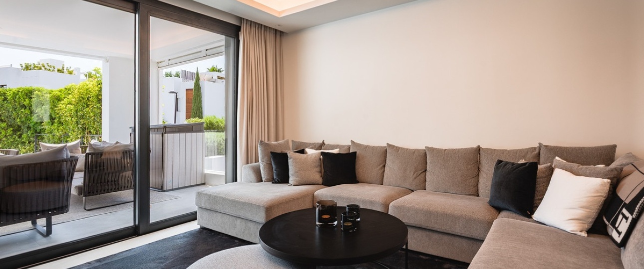 Resale - Villa - Marbella - Nueva Andalucía