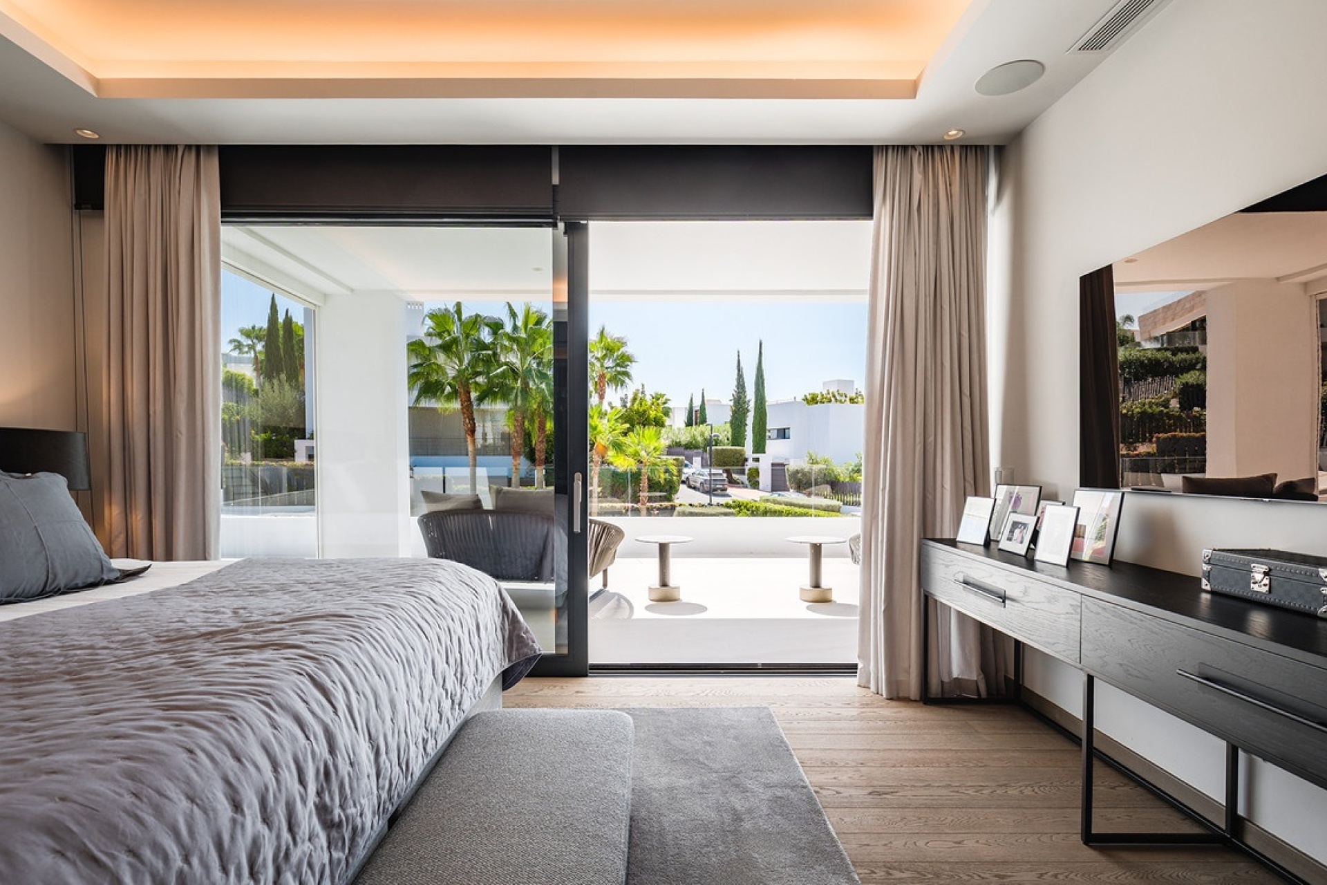Resale - Villa - Marbella - Nueva Andalucía