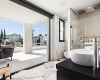 Resale - Villa - Marbella - Nueva Andalucía