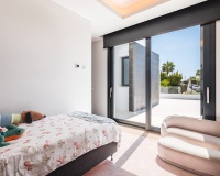 Resale - Villa - Marbella - Nueva Andalucía