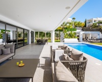 Resale - Villa - Marbella - Nueva Andalucía