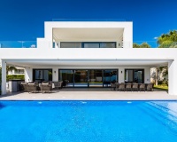 Resale - Villa - Marbella - Nueva Andalucía