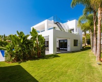 Resale - Villa - Marbella - Nueva Andalucía