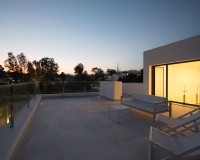 Resale - Villa - Marbella - Nueva Andalucía