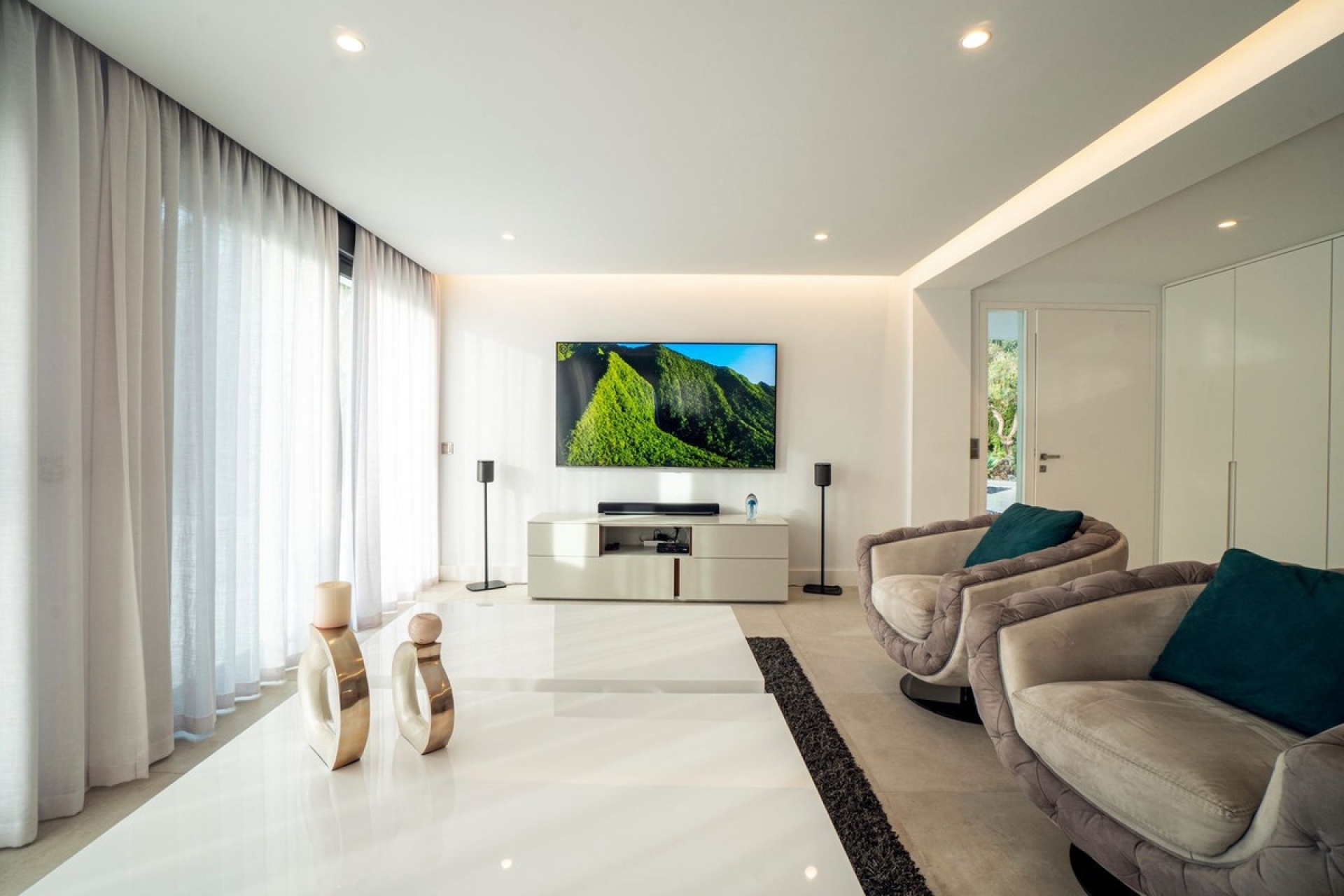 Resale - Villa - Marbella - Nueva Andalucía