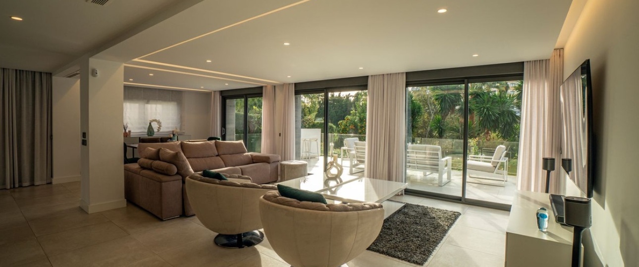 Resale - Villa - Marbella - Nueva Andalucía