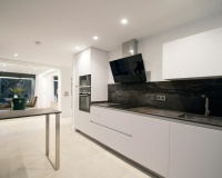 Resale - Villa - Marbella - Nueva Andalucía