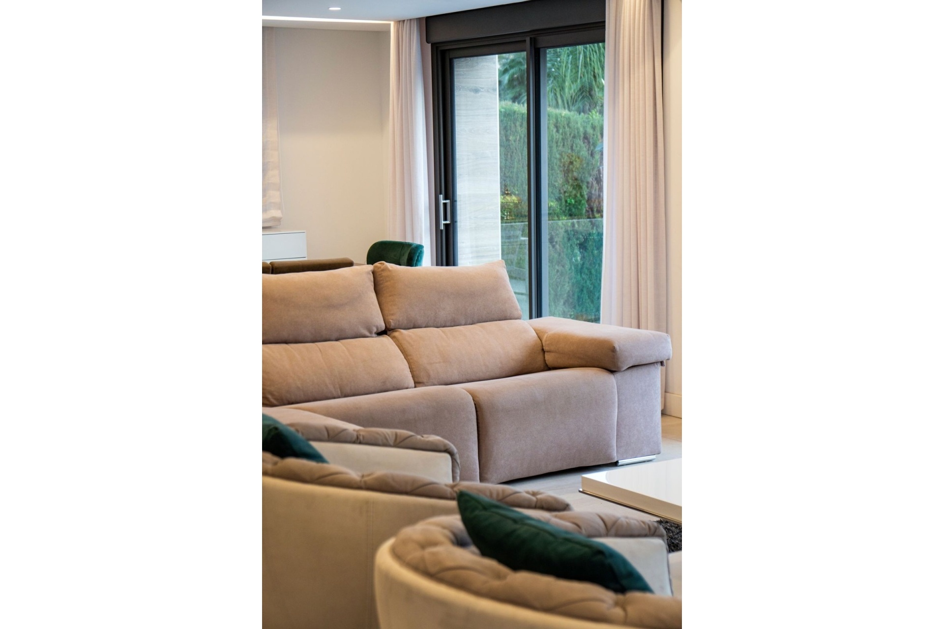 Resale - Villa - Marbella - Nueva Andalucía