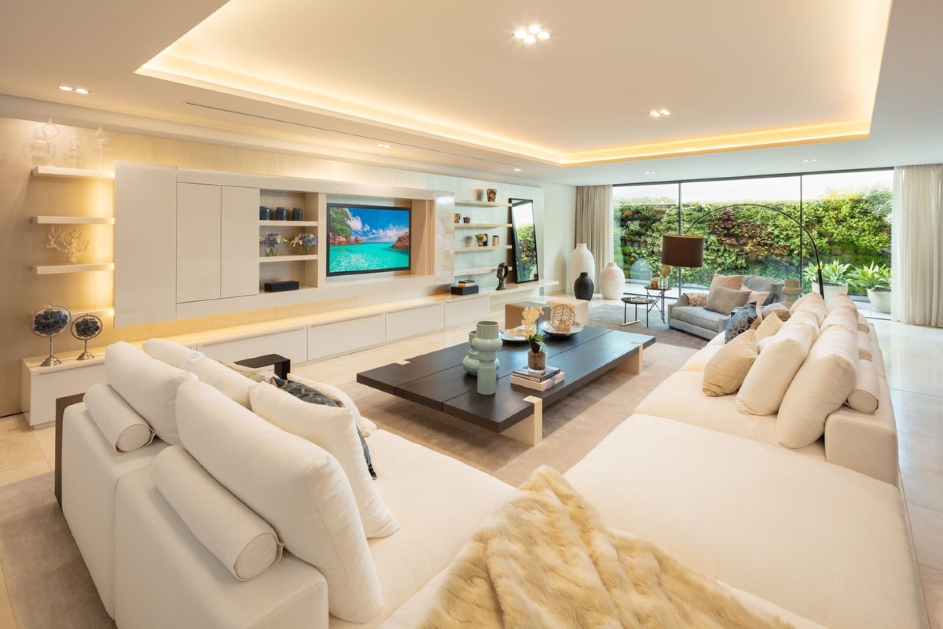 Resale - Villa - Marbella - Nueva Andalucía