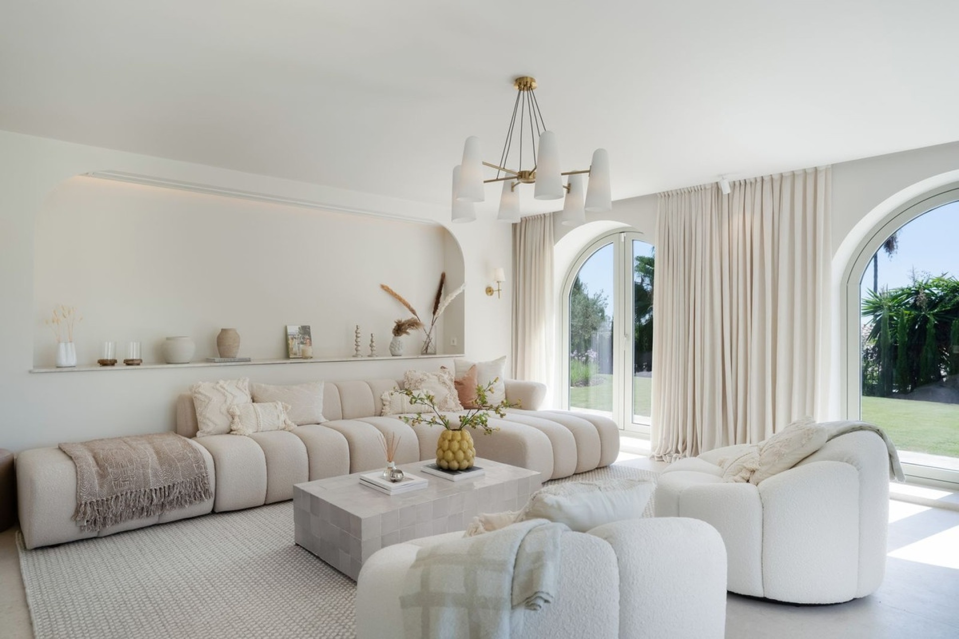 Resale - Villa - Marbella - Nueva Andalucía