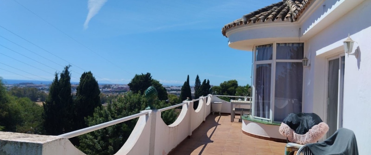 Resale - Villa - Marbella - Nueva Andalucía