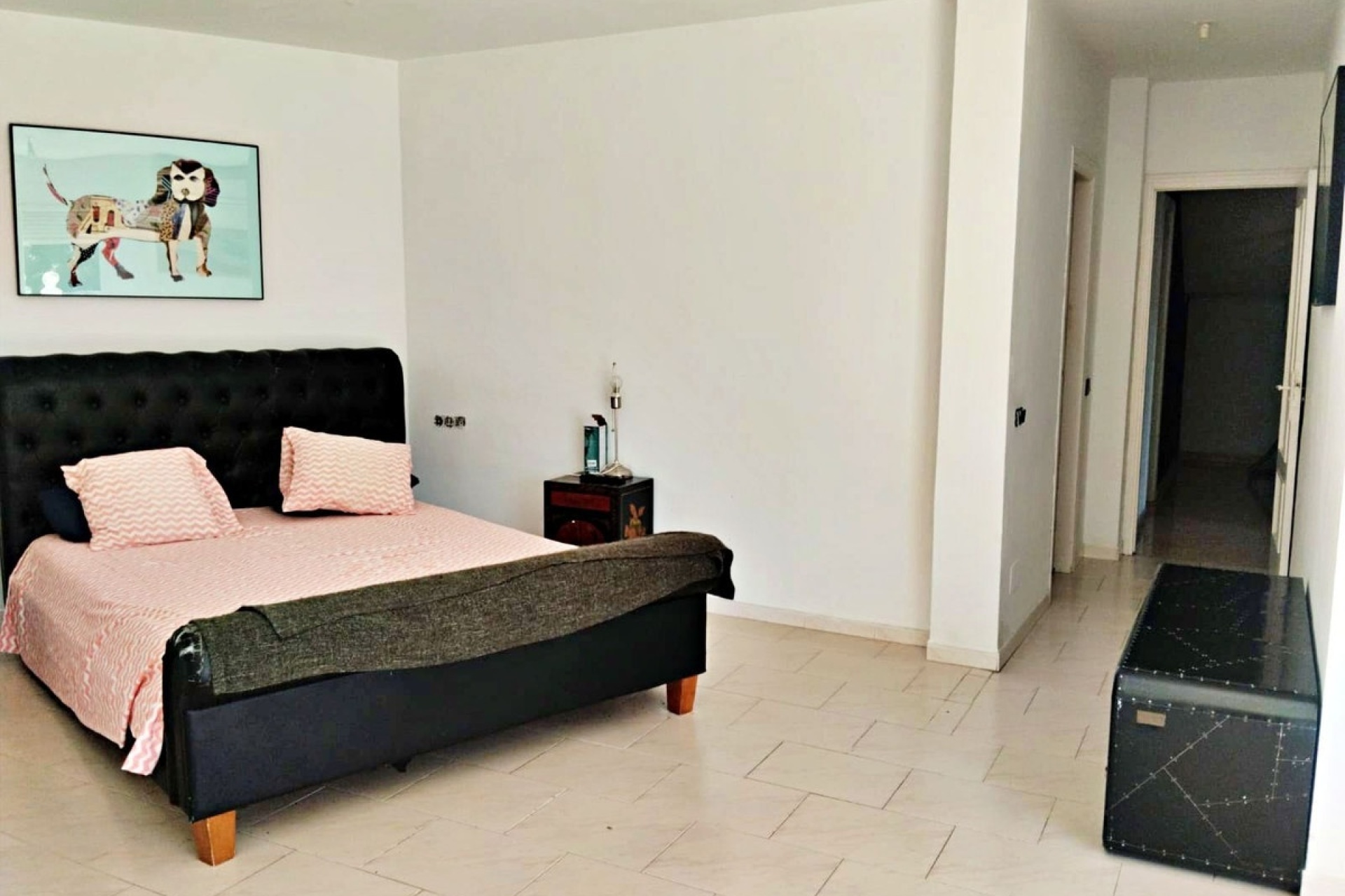 Resale - Villa - Marbella - Nueva Andalucía