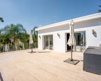 Resale - Villa - Marbella - Nueva Andalucía