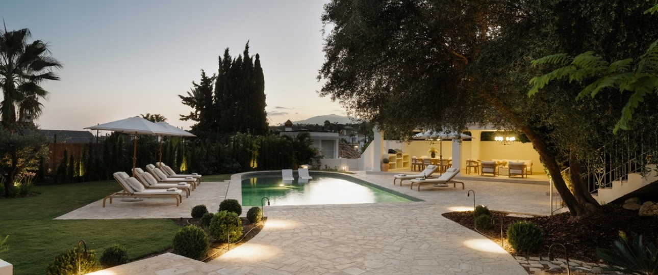 Resale - Villa - Marbella - Nueva Andalucía