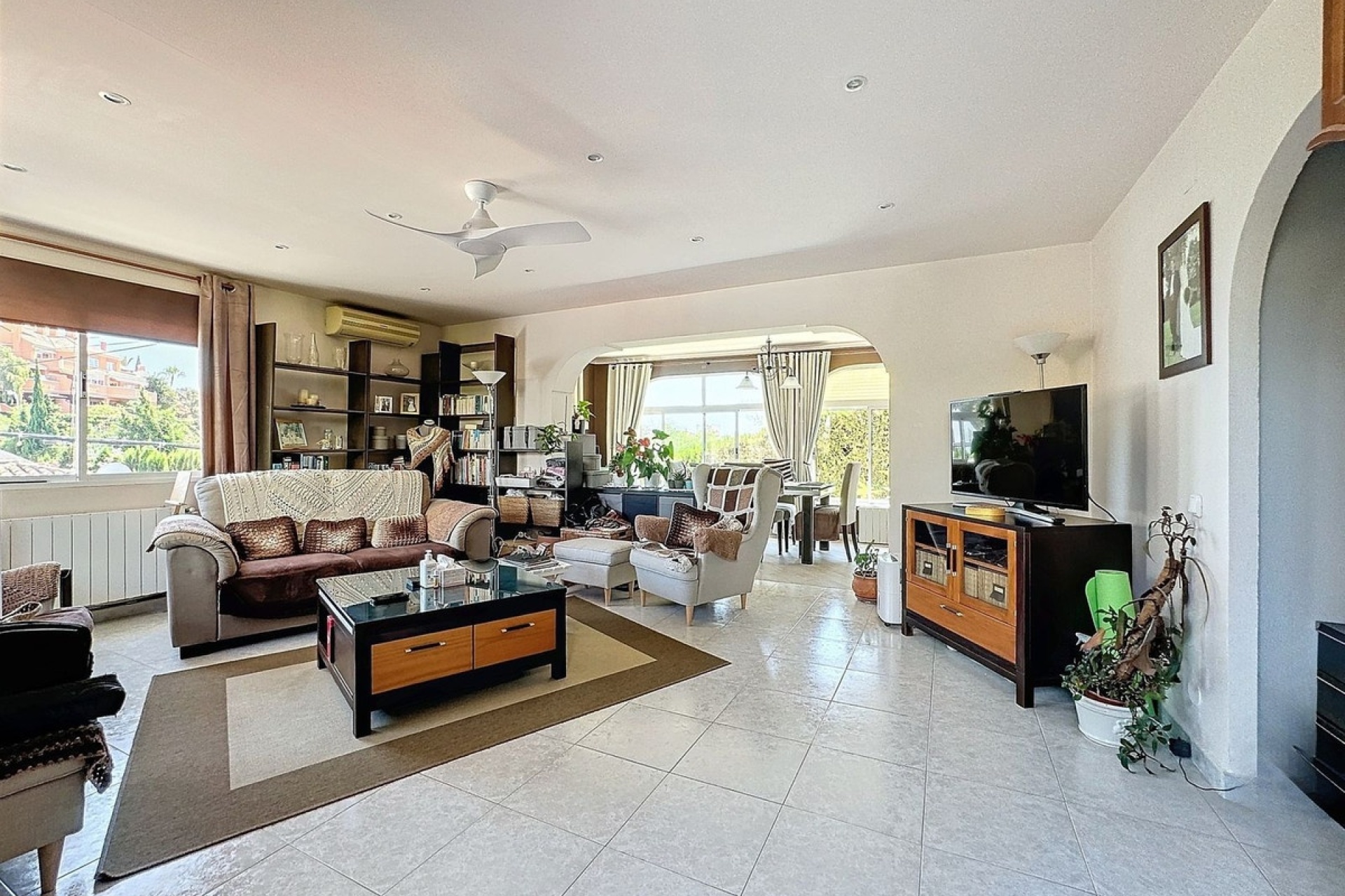 Resale - Villa - Marbella - Nueva Andalucía