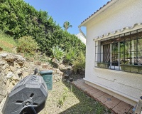Resale - Villa - Marbella - Nueva Andalucía