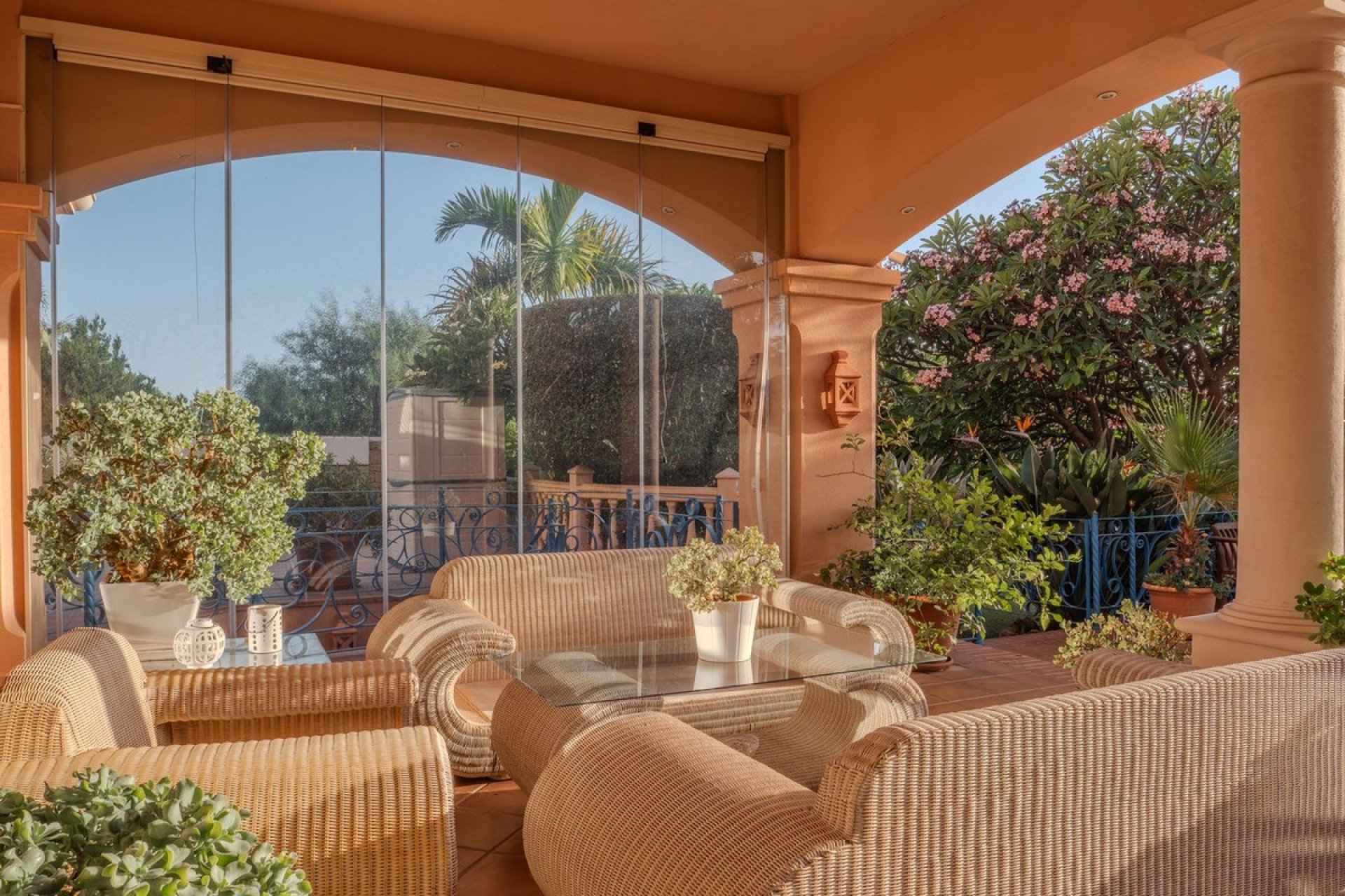 Resale - Villa - Marbella - Nueva Andalucía